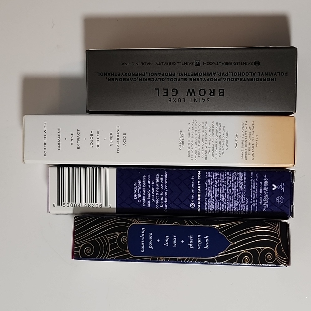 Makeup Bundle - Picture 2 of 8